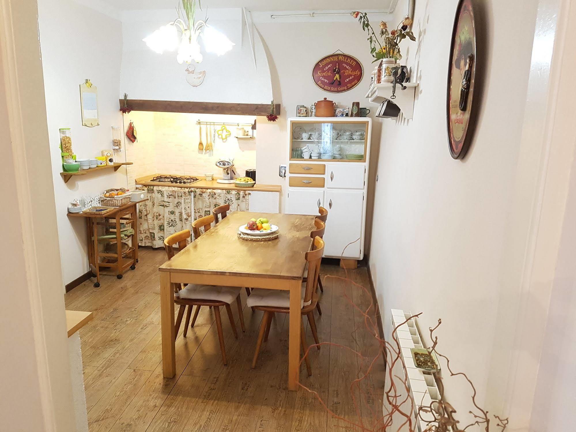 古旭乐住宿加早餐旅馆 的里雅斯特 外观 照片