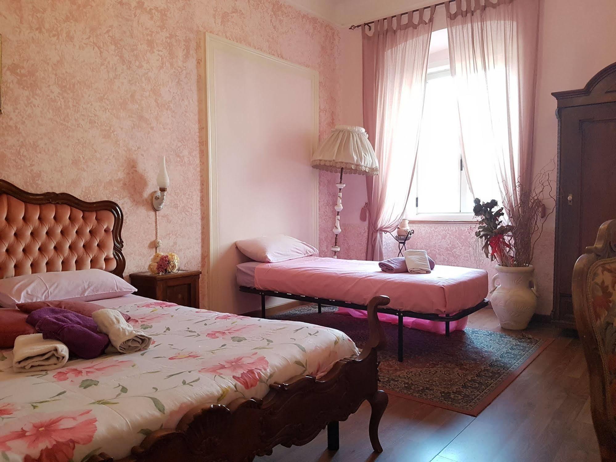 古旭乐住宿加早餐旅馆 的里雅斯特 外观 照片